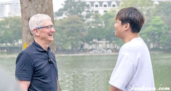 Duy Thẩm - A tech influencer who got to hang out with CEO Tim Cook for a friendly chat at Hoan Kiem Lake